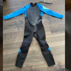 O’Neil Reactor 3/2mm Kids Size 10 wetsuit.